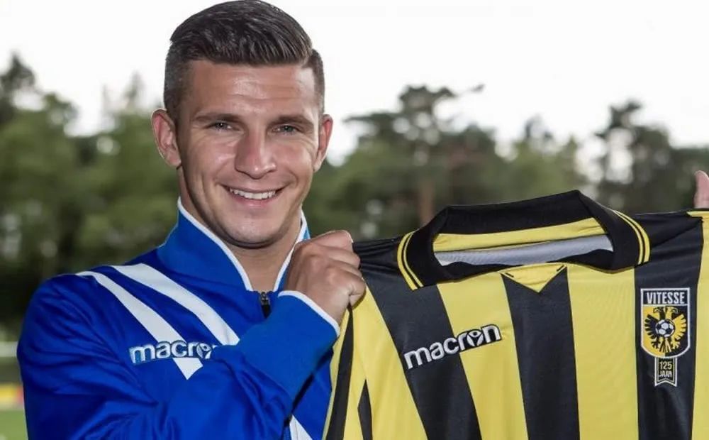 举办训练营 举办训练营